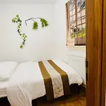 Apartament Two-bedroom Flat Near Pompidou Centre
