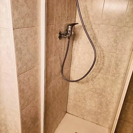 Dream Dwell Paris-two-bedroom Flat Near Pompidou Centre Apartment *