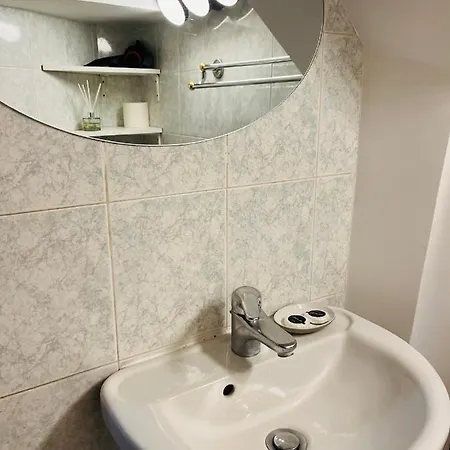 Apartment Two-bedroom Flat Near Pompidou Centre