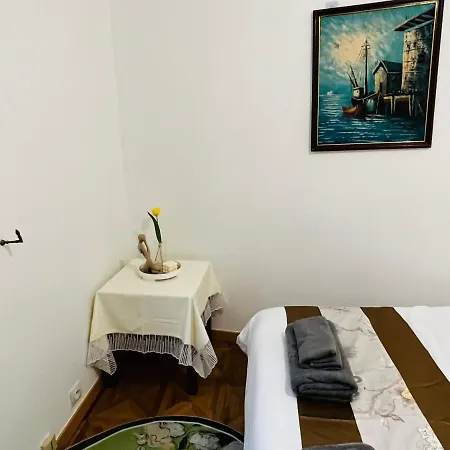 Apartamento Two-bedroom Flat Near Pompidou Centre París